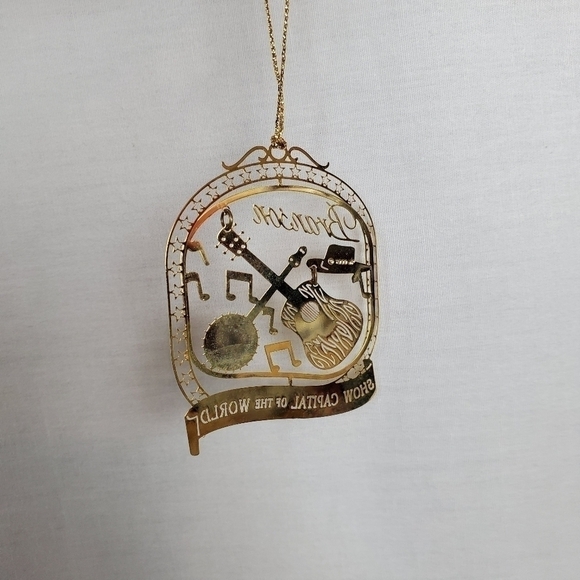 Nation's Treasures Branson 24K gold Ornament - Picture 4 of 7